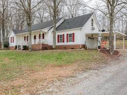 2517 Poplar Bluff Rd W Auburntown Tn 37016 Mls 2012676 Zillow Poplar Bluff Zillow Baths Interior