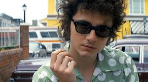 Se estrena 'Un completo desconocido', la película sobre Bob Dylan que está  nominada a ocho Oscars