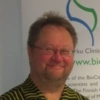 Melvin Lund's Instagram, Twitter & Facebook