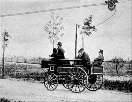 India's 1860s steam bus with English traction engine
