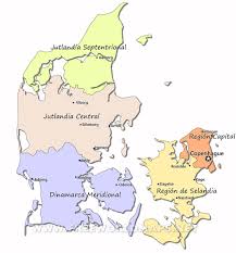 Localizado no hemisfério norte (acima da linha do equador), o continente a dinamarca, com uma área de 43 094 km2, cabe no estado do rio de janeiro que possui 43 781 km2. Mapa De Dinamarca