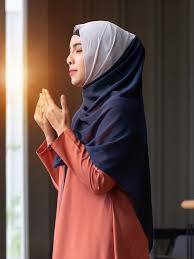 Idul adha adalah hari besar bagi umat islam yang didalamnya terdapat keunggulan dan keistimewaan. 3 Bacaan Niat Puasa Sebelum Idul Adha Serta Tata Cara Dan Keutamaannya Lifestyle Fimela Com