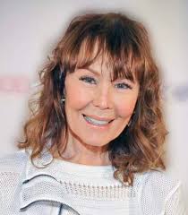 Tony's Favourite Article: How a Young, Naïve Girl Became the Best-Ever  Beauty Queen