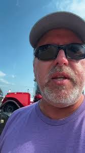 Travis Templeton's Instagram, Twitter & Facebook