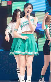 pin on tzuyu
