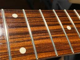 パーフェロー指板のメンテナンス - Aki Tabuchiの音楽ブログ