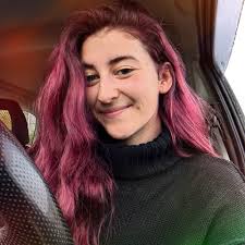 Looking for recommendations for anyone who can design a logo for me?