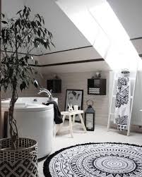 Home Spa Relaxen Im Eigenen Bad In Einem Behaglichen Wohlfuhlbadezimmer Lasst Es Sich Wunderbar Entspannen Und Spa Zu Hause Badezimmer Wohnzimmer Inspiration