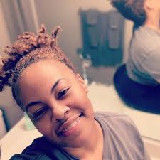 Laquanda Simmons's Instagram, Twitter & Facebook