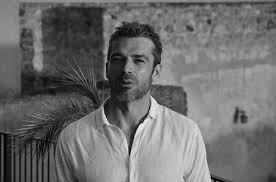 He has appeared in more than 18 films since 2006. Ischia News Ed Eventi Ischia Film Festival 2019 Luca Argentero Dopo Un Supereroe Saro Un Genio E Un Dottore