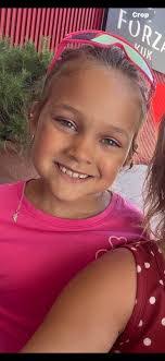 Diane Longnecker's Instagram, Twitter & Facebook