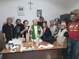 AUGURI, PADRE GERARDO ❤️🥰 Porgiamo tanti auguri a don Gerardo Marano,  sacerdote buono e gentile, che oggi ha compiuto 85 anni. Il Signore  continui a benedire la sua vita e attraverso lui