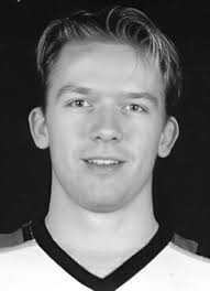 Player photos for the 1997-98 Landshut EV at hockeydb.com
