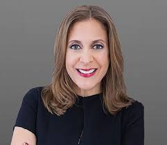 Executive Search 2025: Balancing AI Innovation with a Human Touch