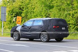 Hyundai santa fe 2022 the 2022 hyundai santa fe finishes near the top of our midsize suv rankings. Alright 2022 Hyundai Santa Fe Maybe It S Time You Drop The Heavy Camo Carscoops