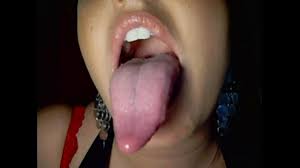 Very Sexy Long Tongue - XVIDEOS.COM