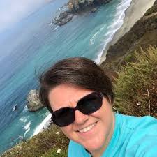 Daphne Monroe's Instagram, Twitter & Facebook