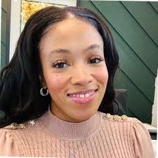 Today, Lionel Boswell and I had the opportunity to speak with over 1,300  high school seniors from DeKalb County at the DeKalb County High School  Career Fair!