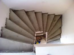 En ideal beton merdiven nasıl yapılır? Ahsap Beton Ustu Mese Basamak Ahsap Kayin Basamak