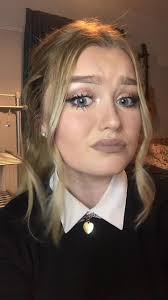 millie-mae (@millsmaee)