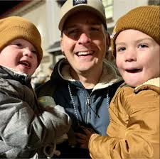 Do others use a physical and audiobook combination for reading?