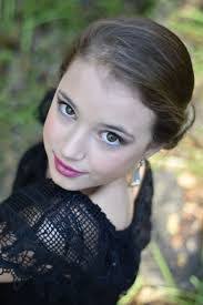 Tiffany Haskell's Instagram, Twitter & Facebook