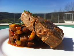 Decouvrez La Recette Pave De Thon Et Ratatouille Express Aux Legumes Legerement Croquants Sur Cuisineactuelle Fr Pave De Thon Puree Patate Douce Recette