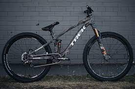 3 239 Likes 9 Comments C3 Project C3project On Instagram Let Brettrheeder S New Ticket S Help Get You Through The Week Another Stunning Bike Produce