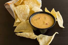 A taco bell chips & guacamole does not contain egg, fish, gluten, milk, msg, peanuts, shellfish, soy, tree nuts or wheat.* * please keep in mind that most fast food restaurants cannot guarantee that any product is free of allergens as they use shared equipment for prepping foods. Taco Bell Introduces Its First Ever Queso Dip