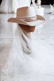 Custom Bride Hat Bride Hat With Veil Bride Cowboy Hat With Veil  Bachelorette Hat Wifey Hat Bride to Be Hat MRS Cowboy Hat Bride Cowgirl Hat 