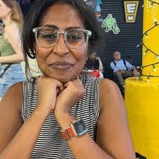 Judy Dunton's Instagram, Twitter & Facebook