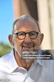 215 Thom Mayne Stock Photos, High-Res Pictures, and Images