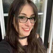 Lisa Lebel's Instagram, Twitter & Facebook