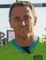 Andrew Brace's Instagram, Twitter & Facebook