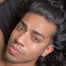 Jason Diaz's Instagram, Twitter & Facebook