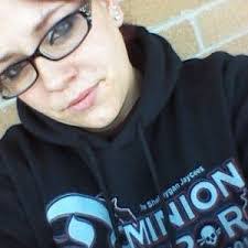 Alicia Lehr's Instagram, Twitter & Facebook