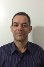 Professor » Armando da Silva Cunha Júnior » Faculdade de Farmácia »  Departamento de Produtos Farmacêuticos » Somos UFMG