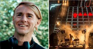 Track? !D. : Watch Richie Hawtin's CLOSE COMBINED show at GLASGOW, LONDON  (Tracklist)