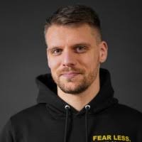 100+ "Jokisch" profiles