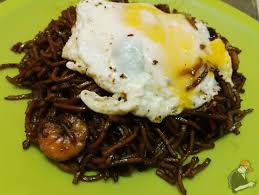 Bahan pun apa yang ada jela. Resepi Mee Goreng Bujang Telur Leleh