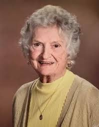 Kimberly Tracy's Instagram, Twitter & Facebook