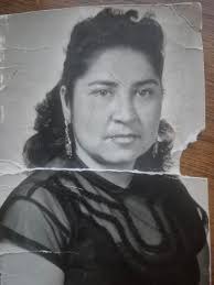 Help fixing torn photo?