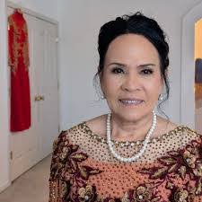 Rosa Joya's Instagram, Twitter & Facebook