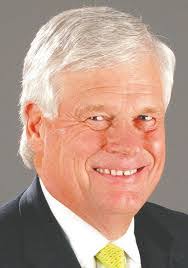 Keely Burke's Instagram, Twitter & Facebook