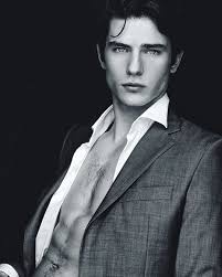 Dani Garcia Daily Fashion And Style Inspo Handsome Male Models Cool Casual Stylish Street Fashion Clothin Dark Haired Men Blue Eyed Men Male Model Face
