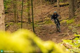 Where do we go when we die? Yt Decoy Comp Vs Commencal Meta Power 29 Essential In Review E Mountainbike Magazine