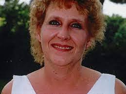 Rhonda Helm's Instagram, Twitter & Facebook