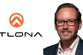 Tom Harrold's Instagram, Twitter & Facebook