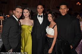 Live jordan spence birthday countdown. Liam Payne Looks Dapper In Pinstriped Suit As He Cosies Up To Girlfriend Maya Henry At Gala Dinner Daily Mail Online