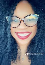 anyone here homeschool especially high school im going to be homeschooling  my freshman due to health concerns so iso maybe books and such that other  homeschoolers are getting rid of...also iso a